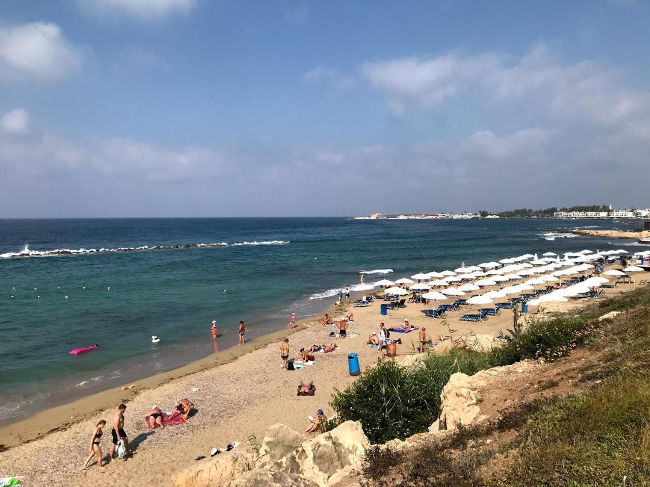 Dreamy 2 Bed Apartment By The Sea Paphos Exterior foto
